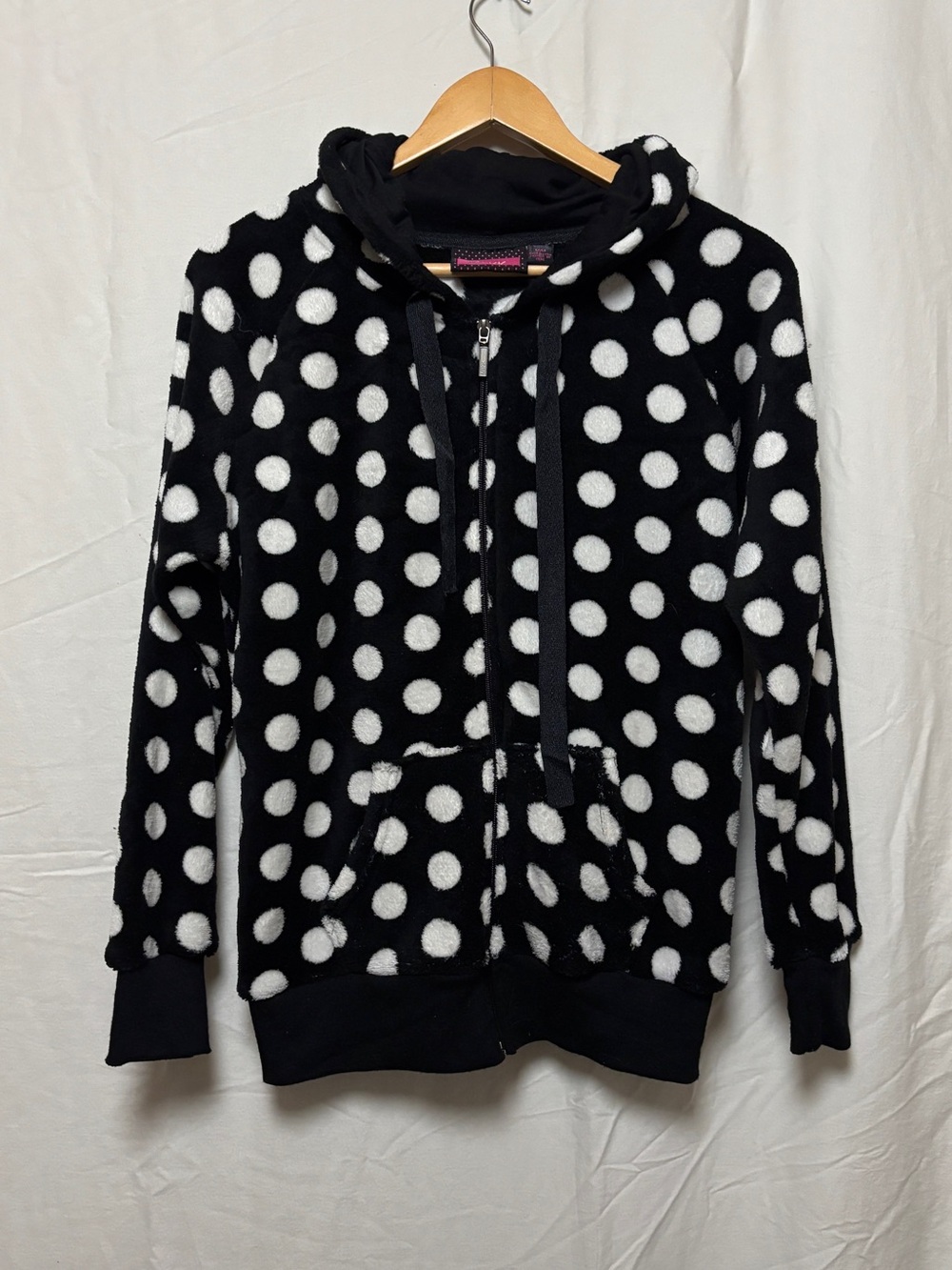 2000’s Mink Couture white and black polka dot fuzzy full zip